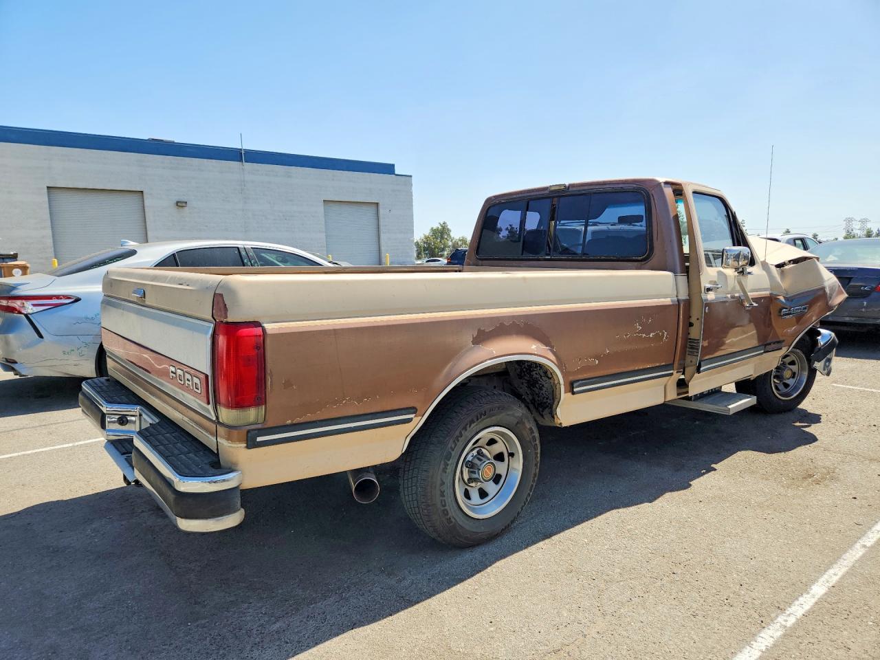 1990 Ford F150 - Image 3