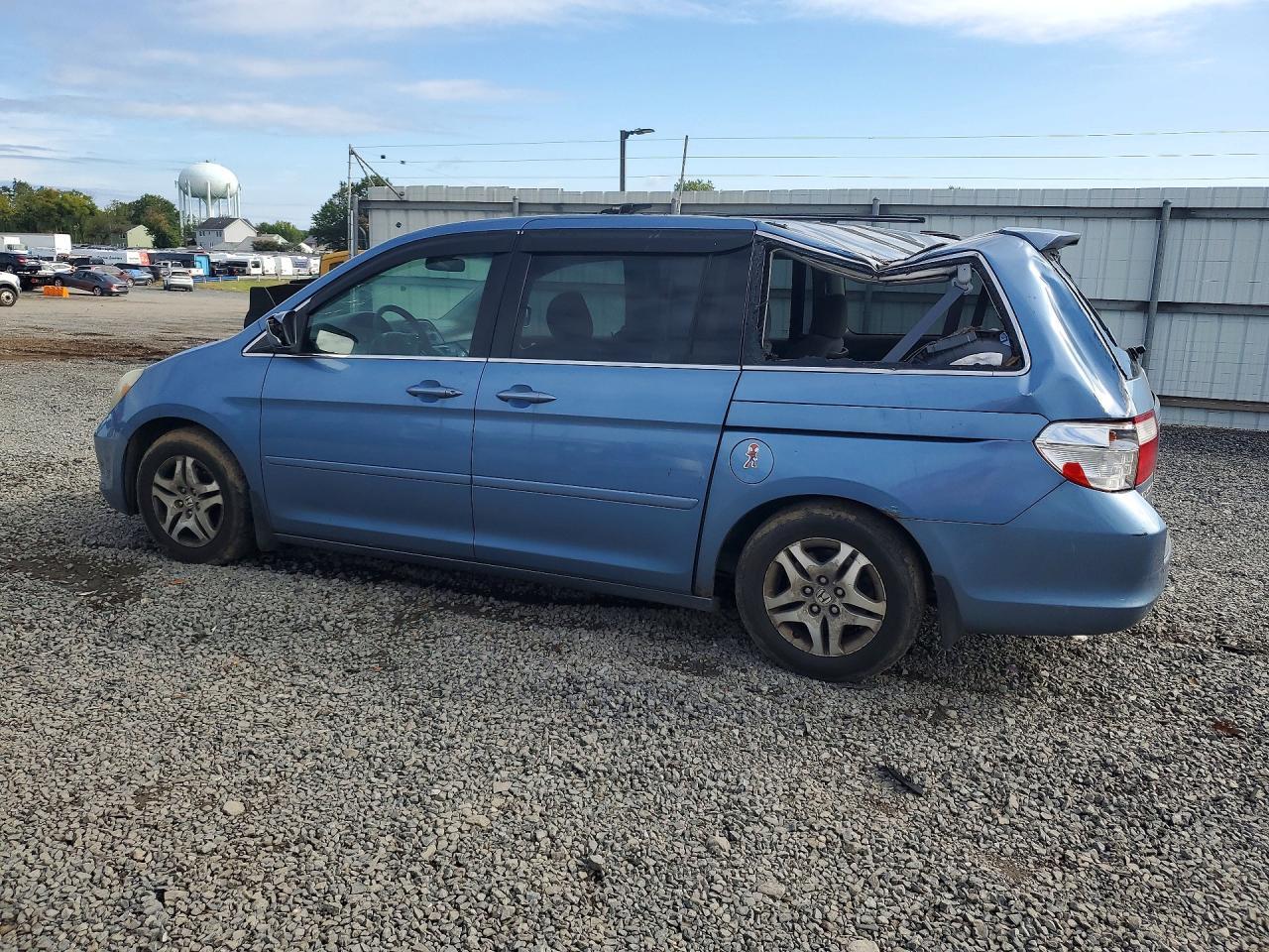 2006 Honda Odyssey Ex - Image 2