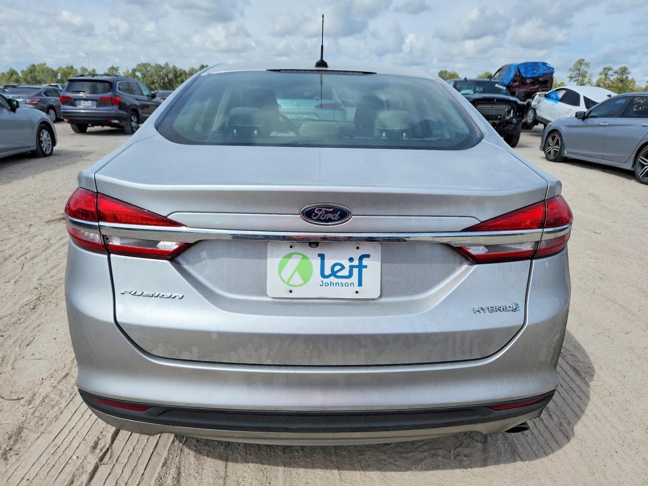 2018 Ford Fusion S Hybrid - Фото 6