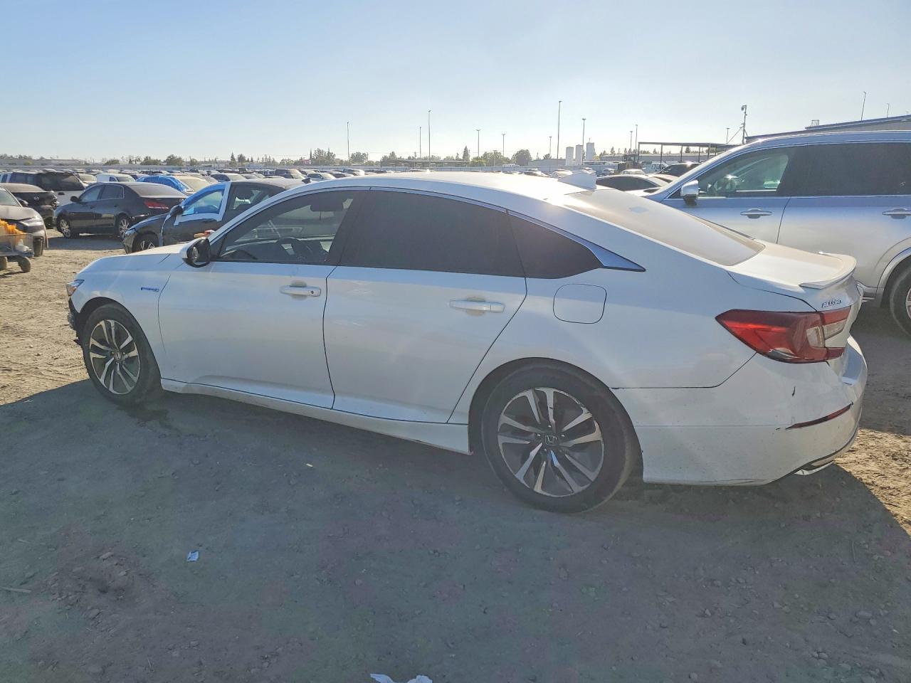 2018 Honda Accord Hybrid - Фото 2