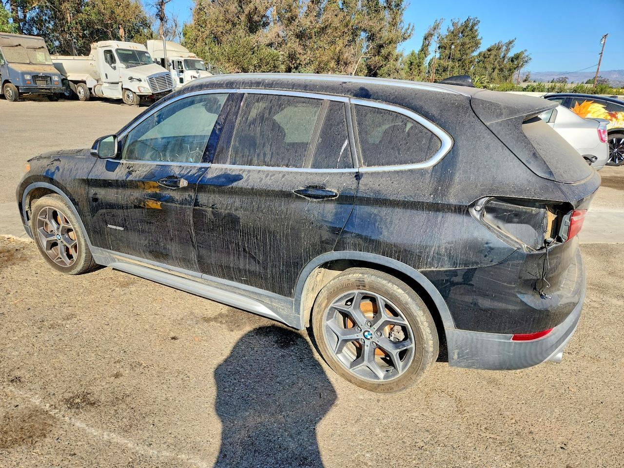 2016 BMW X1 xDrive28I - Фото 2