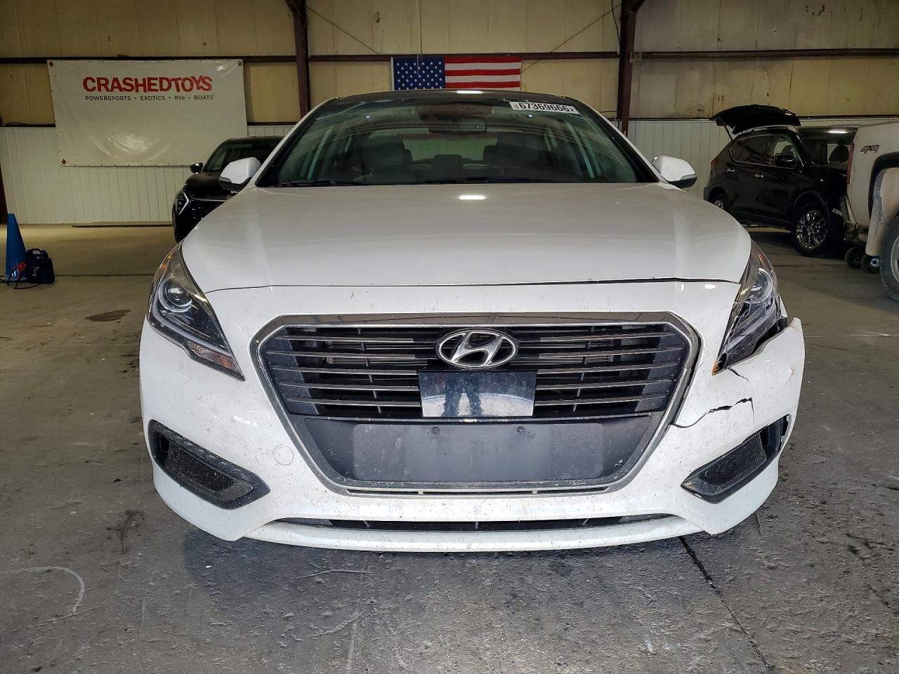 2016 Hyundai Sonata Hybrid Limited - Image 5