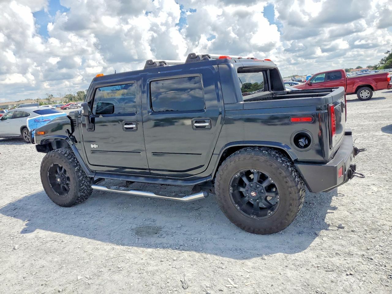 2005 Hummer H2 Sut - Фото 2