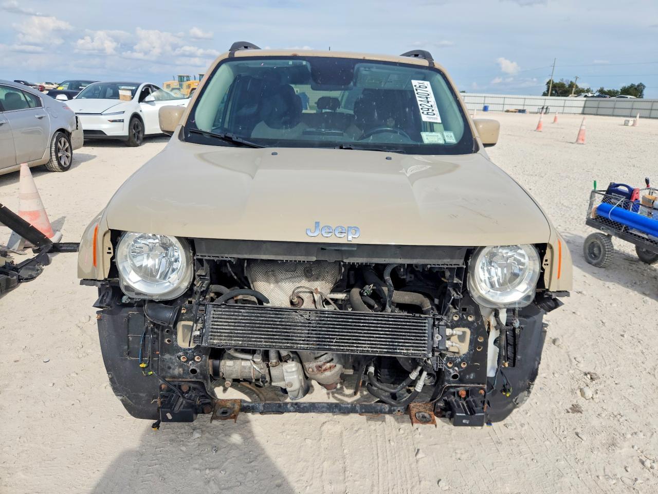 2015 Jeep Renegade Latitude - Фото 5