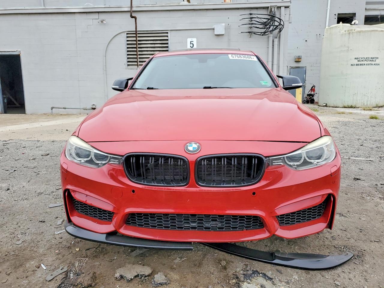 2013 BMW 335 Xi - Фото 5