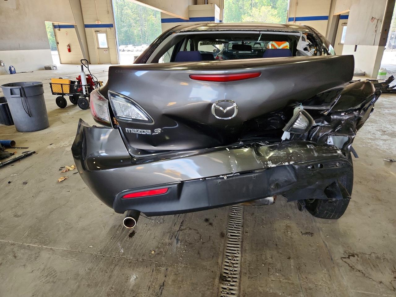 2010 Mazda 3 I - Фото 6