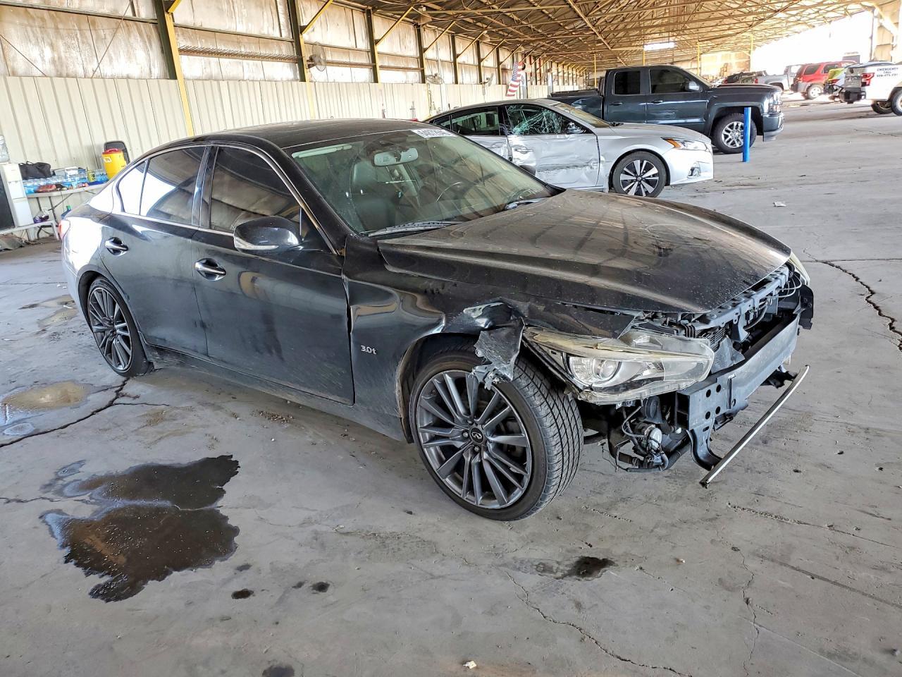 2017 Infiniti Q50 3.0T Premium - Фото 4