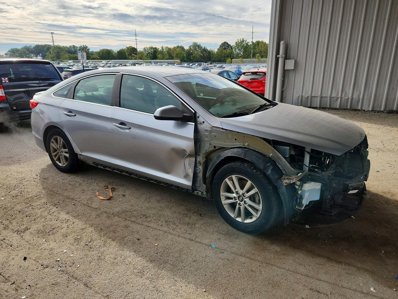 2017 Hyundai Sonata Se - Фото 4