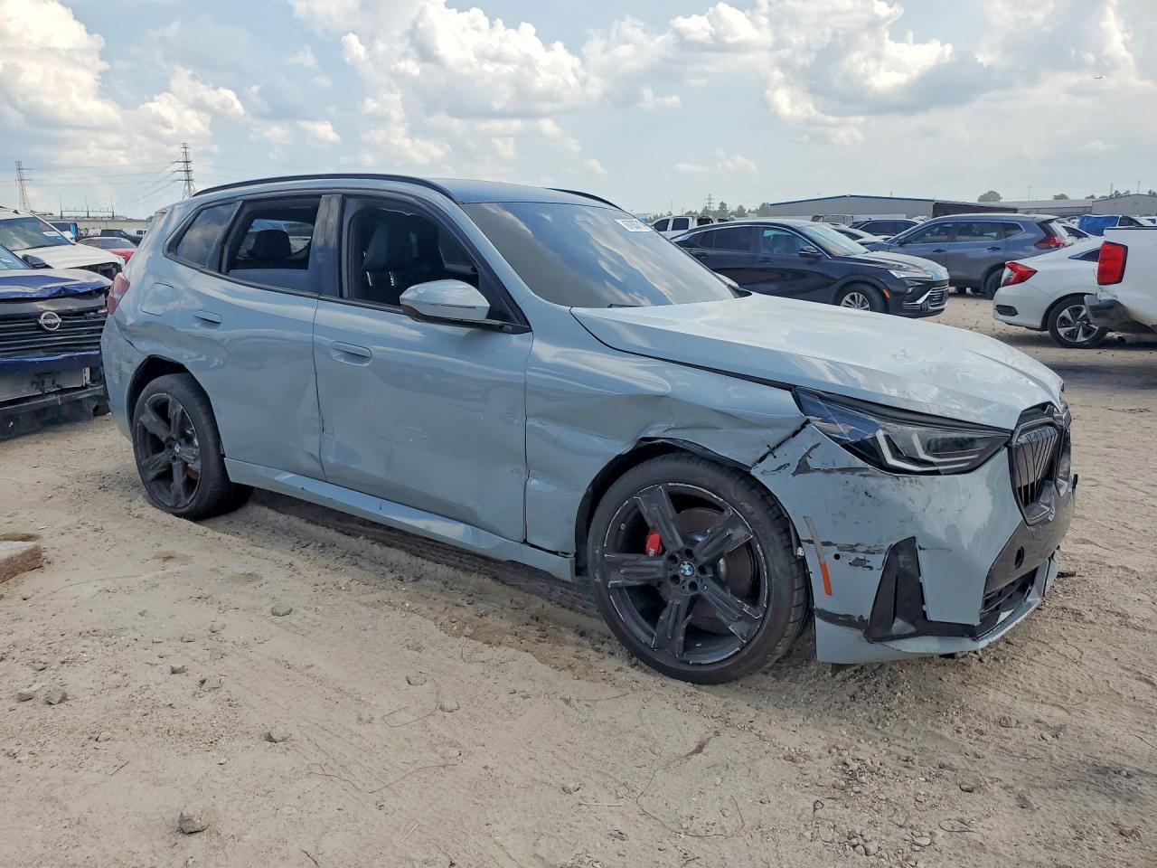 2026 BMW X3 30 xDrive - Фото 4