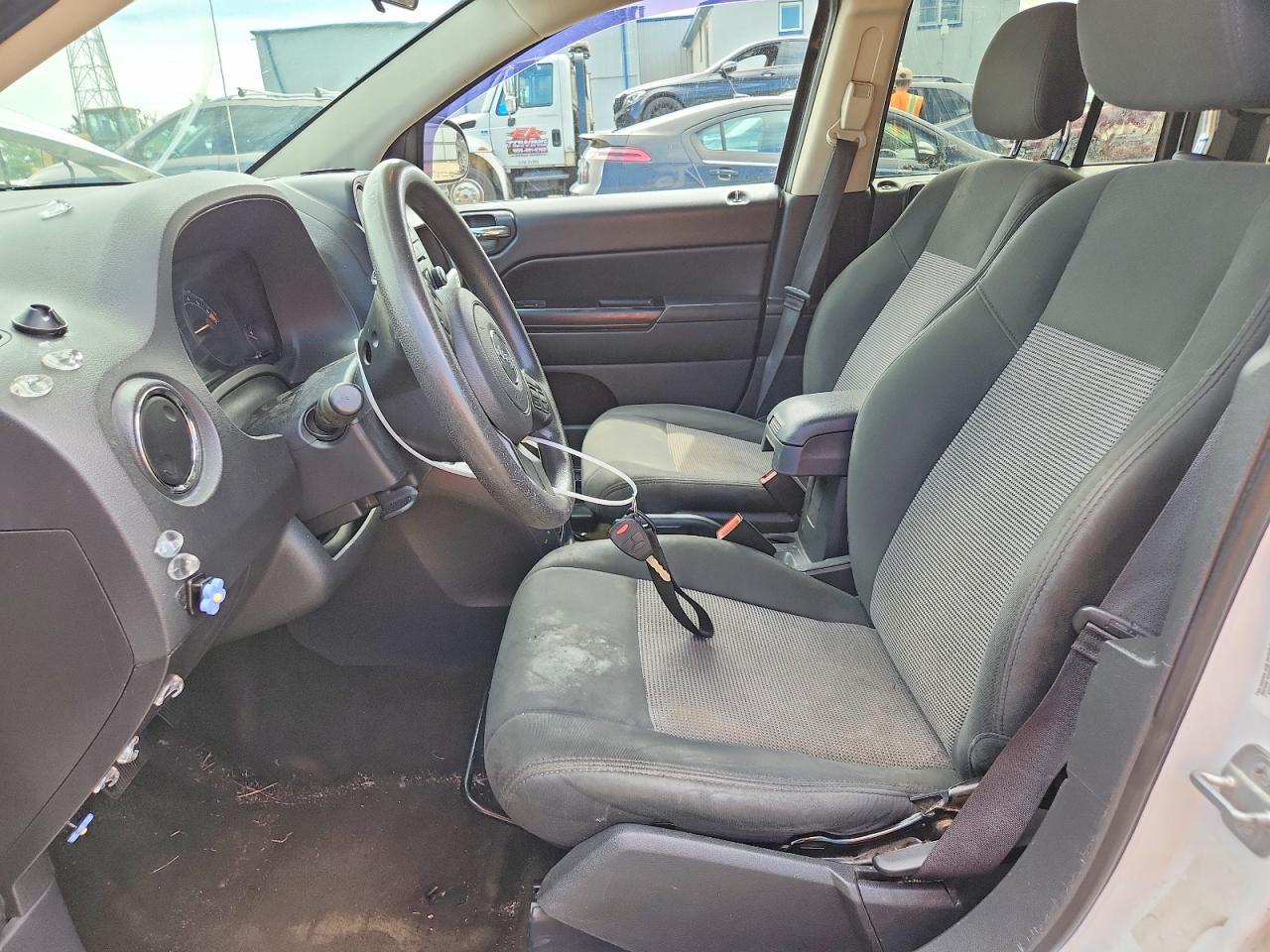 2014 Jeep Compass Sport - Image 7
