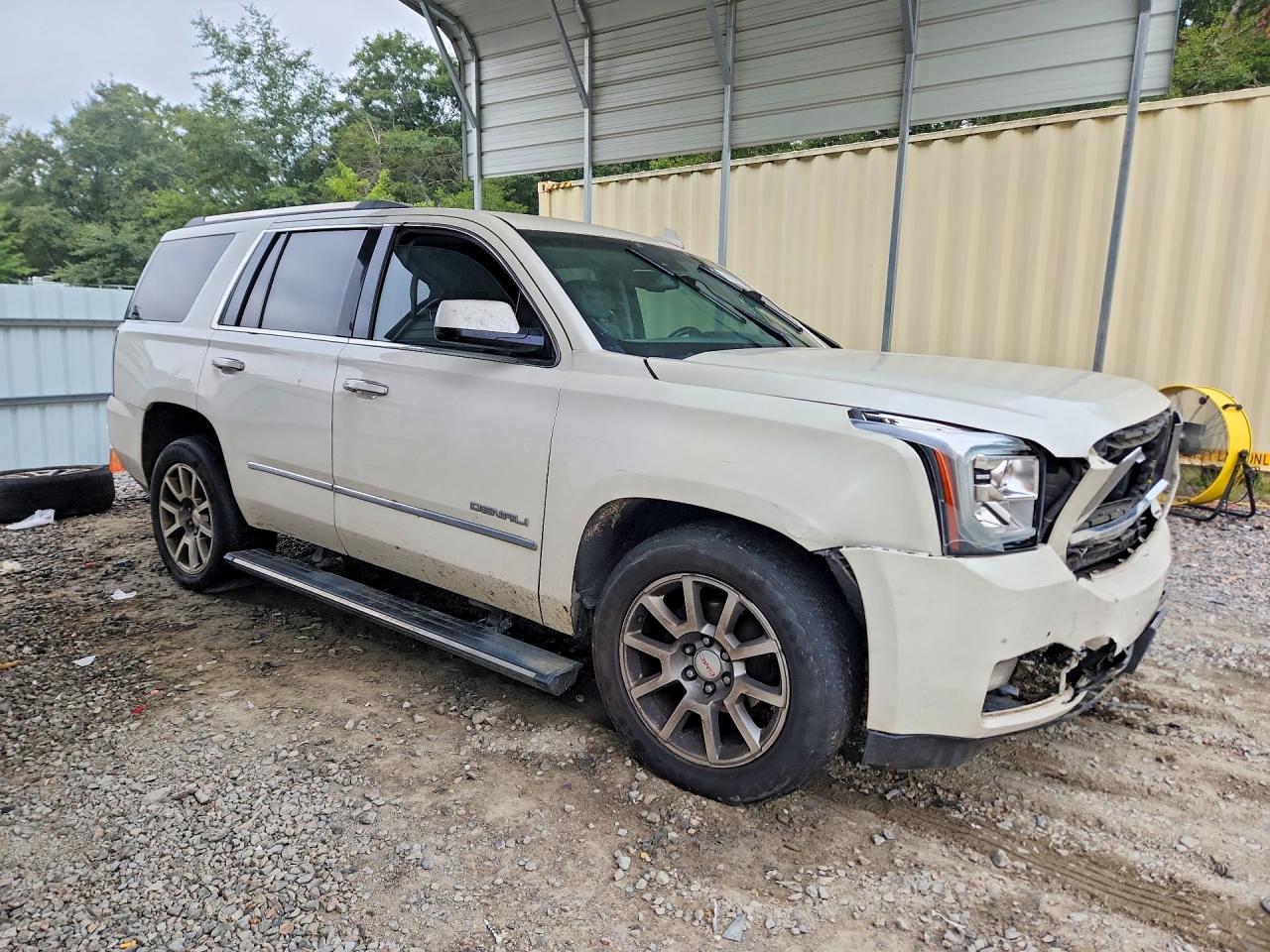 2015 GMC Yukon Denali - Фото 4