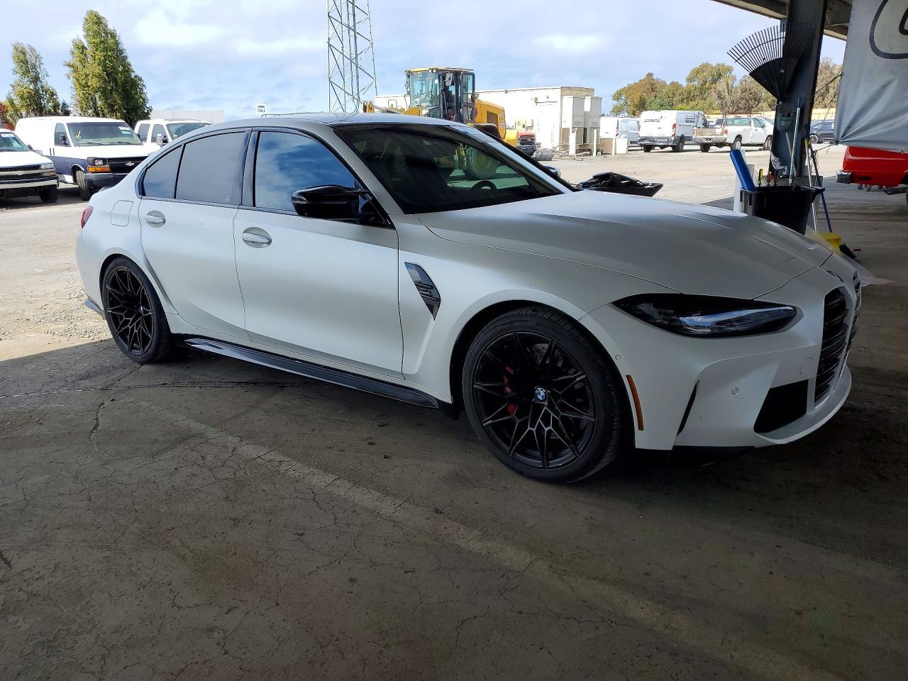 2024 BMW M3 Competition - Фото 4
