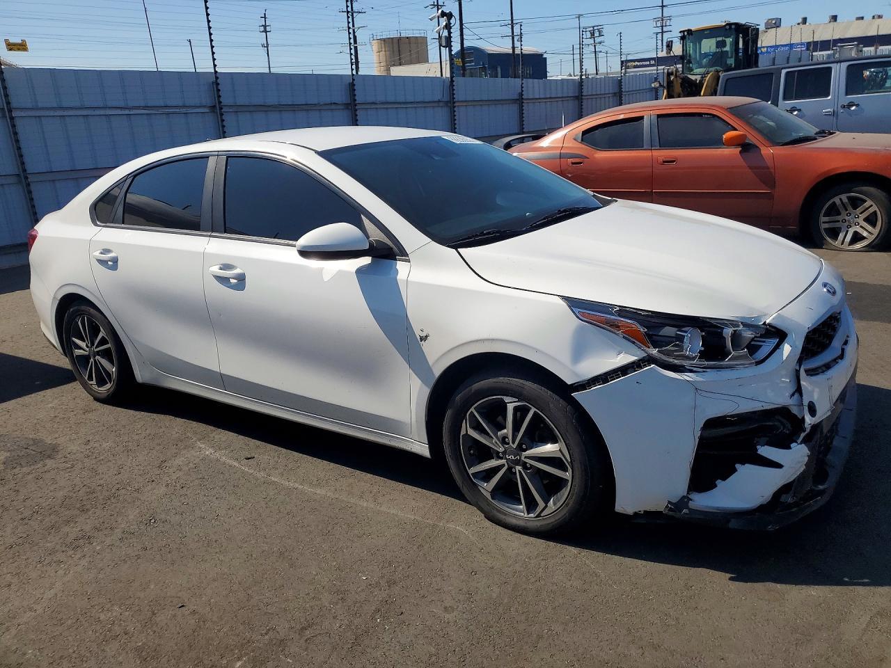 2019 Kia Forte Lxs - Фото 4