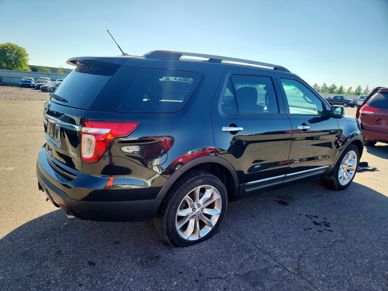 2015 Ford Explorer Limited - Фото 3