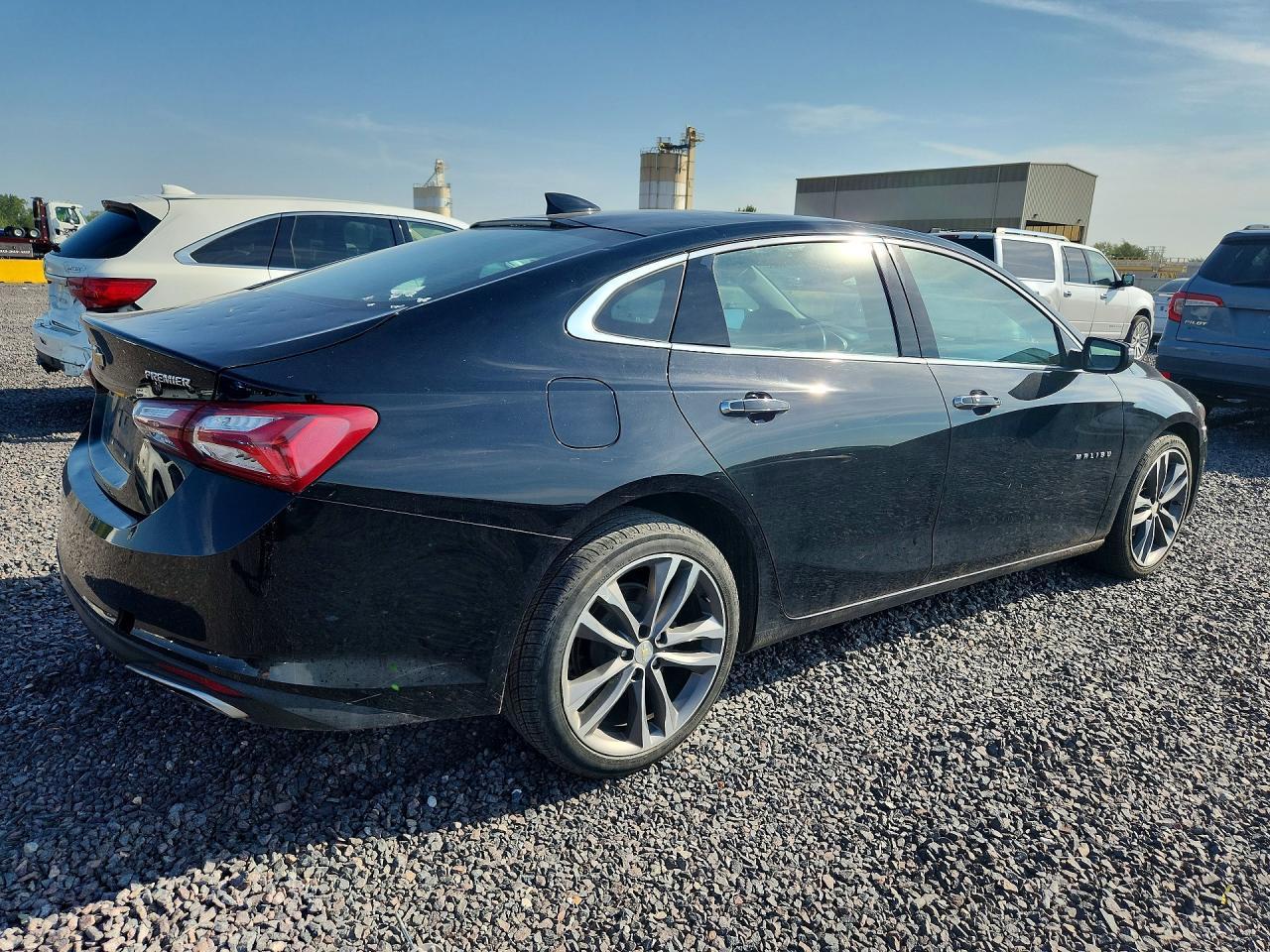 2020 Chevrolet Malibu Premier - Image 3