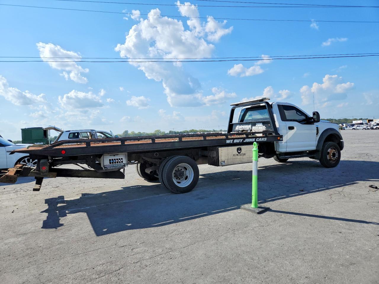 2019 Ford F550 Super Duty - Фото 3