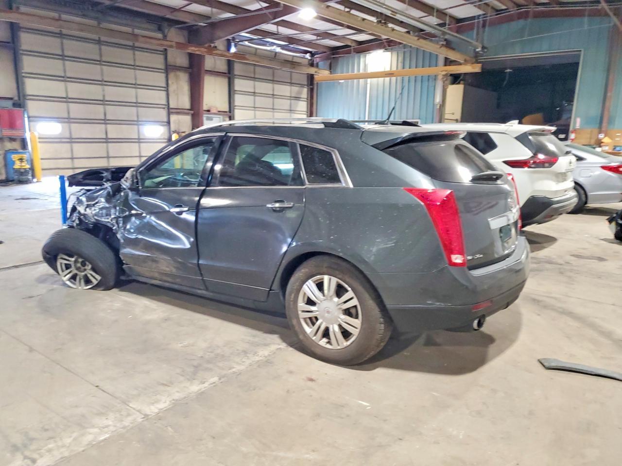 2014 Cadillac Srx Luxury Collection - Image 2