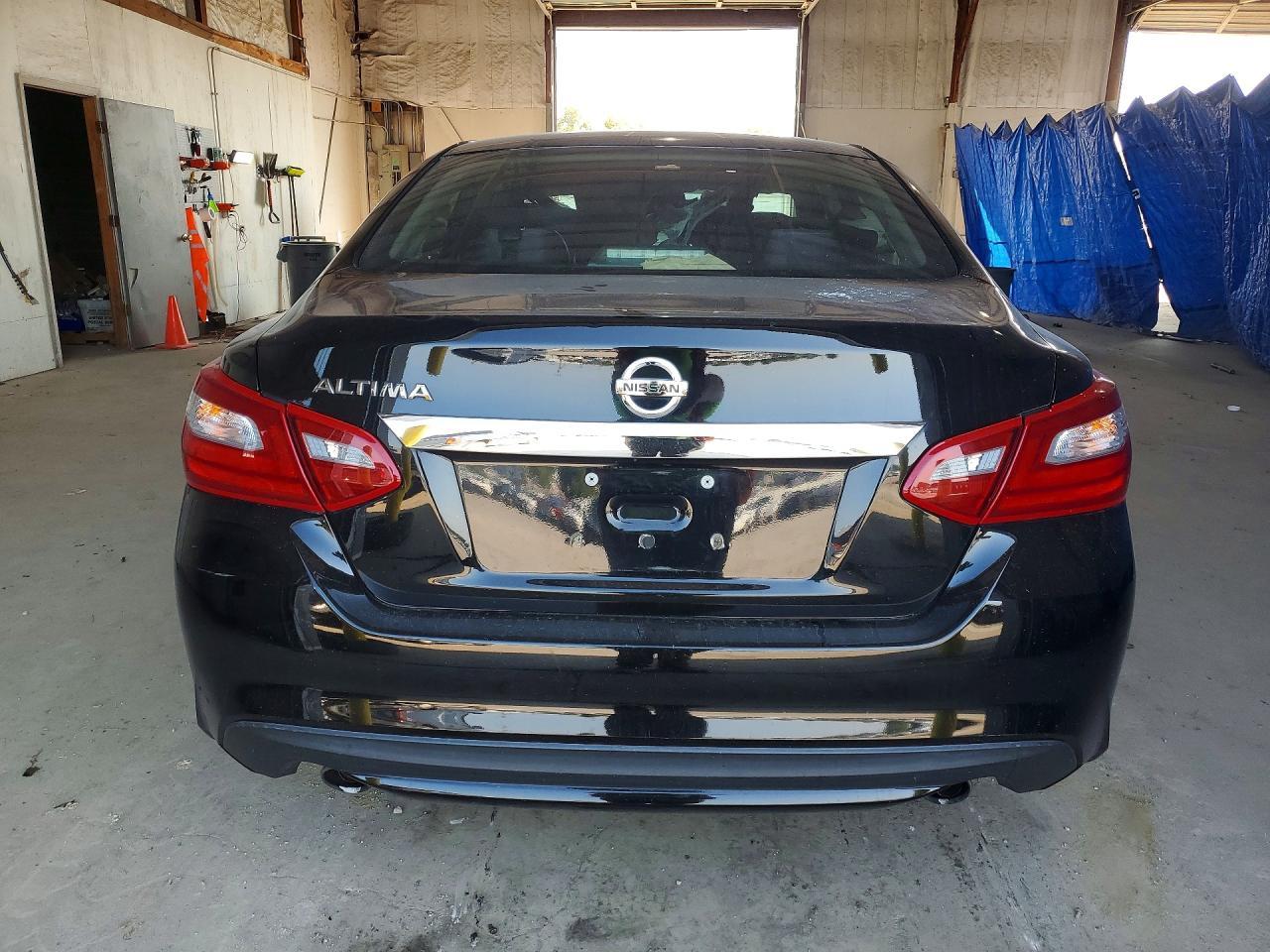 2018 Nissan Altima 2.5 S - Фото 6