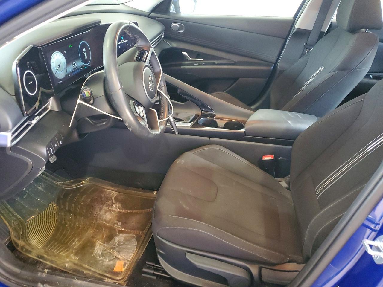 2023 Hyundai Elantra Sel - Image 7