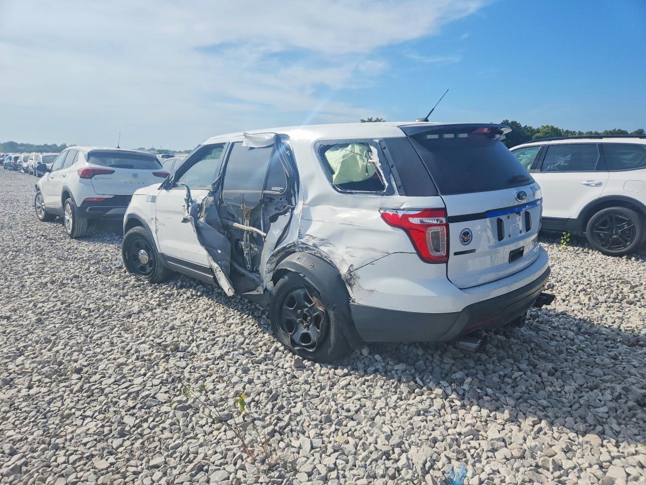 2015 Ford Explorer Police Interceptor - Image 2