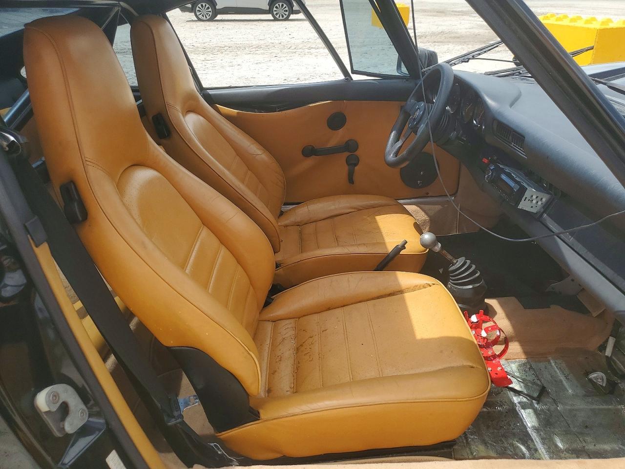 1985 Porsche 911 Carrera - Image 7