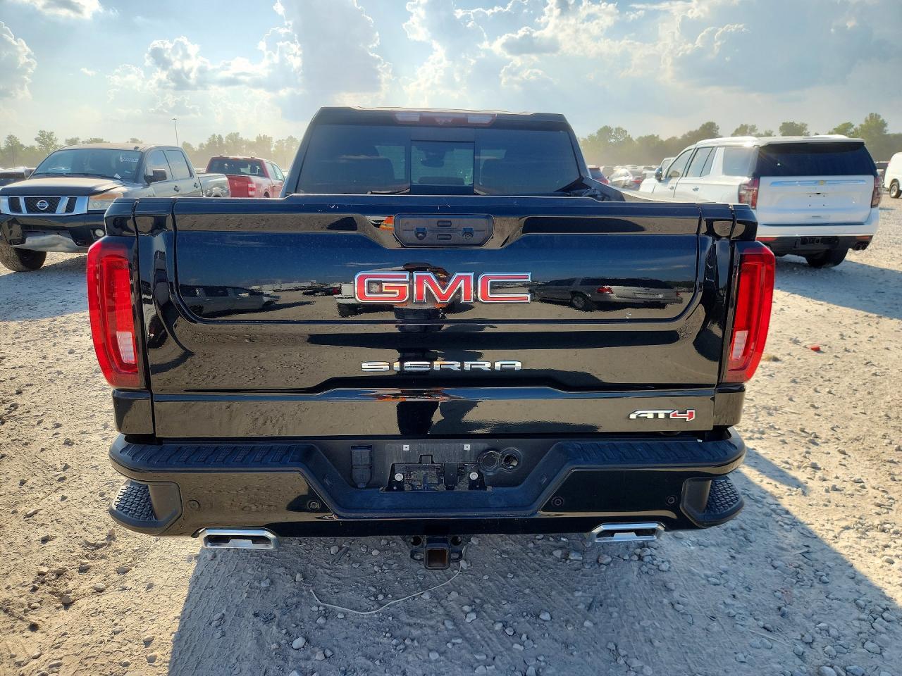 2024 GMC Sierra K1500 At4 - Image 6