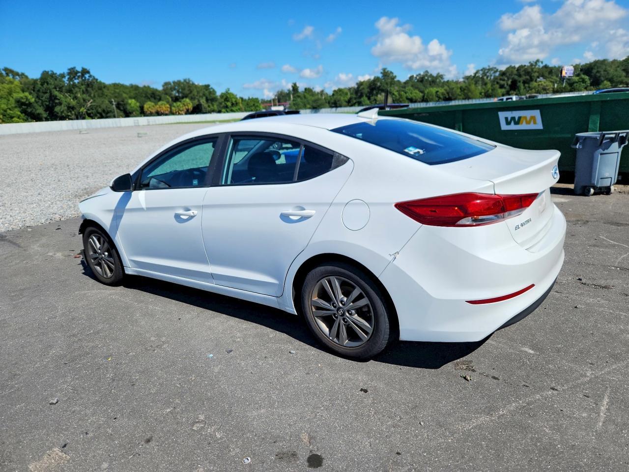 2018 Hyundai Elantra Sel - Image 2