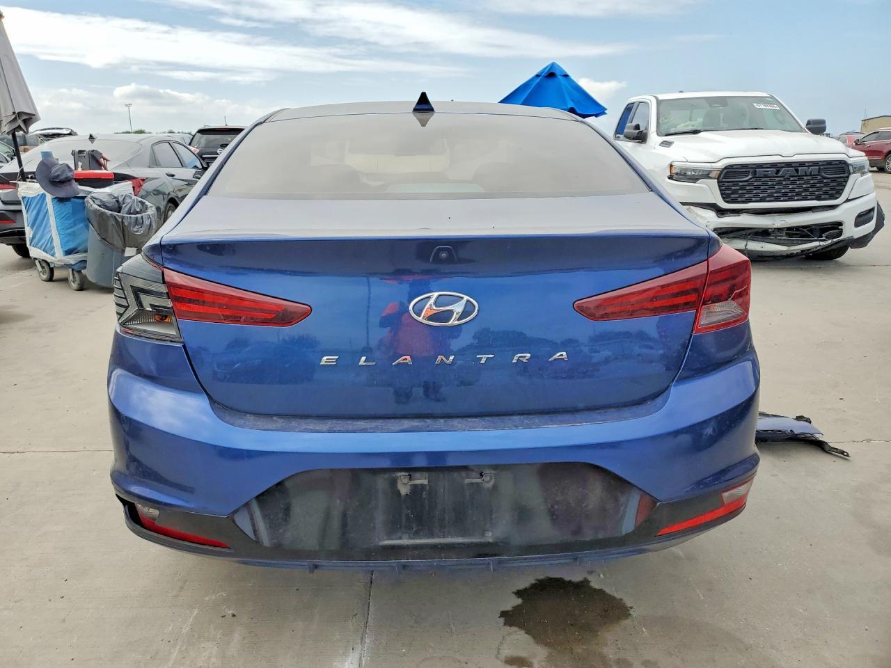 2020 Hyundai Elantra Sel - Image 6