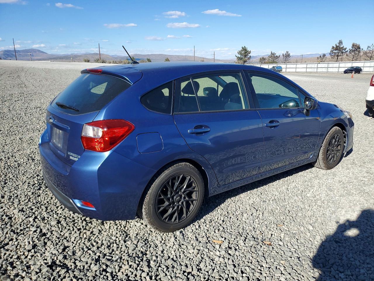 2015 Subaru Impreza Premium - Фото 3