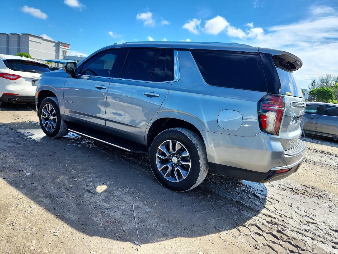 2024 Chevrolet Tahoe C1500 Ls - Фото 2