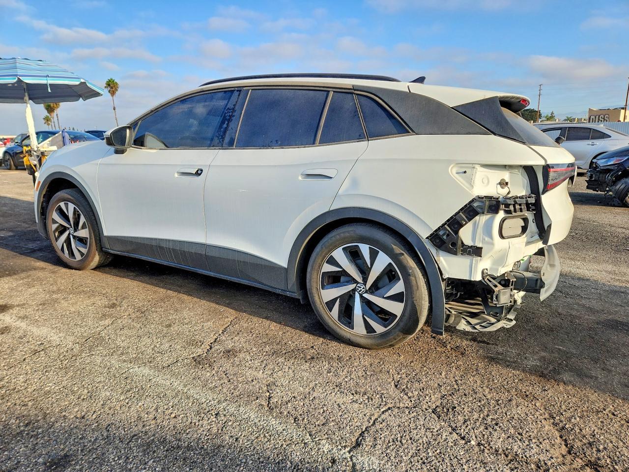 2024 Volkswagen Id.4 - Image 2