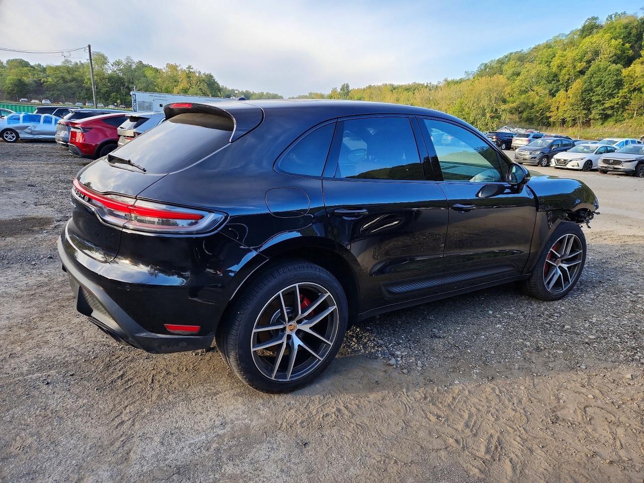 2025 Porsche Macan S - Фото 3