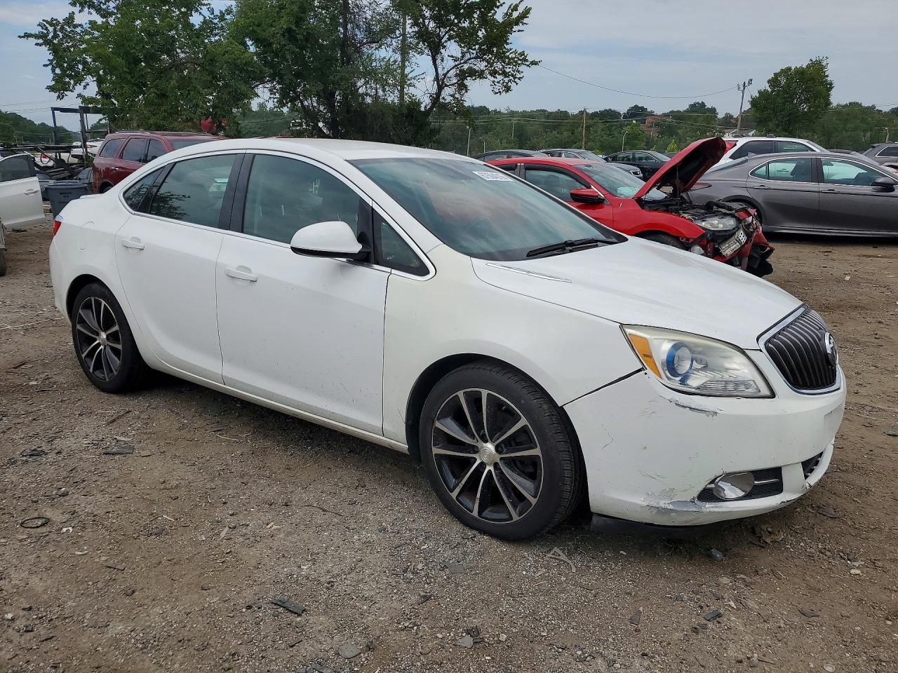 2017 Buick Verano Sport Touring - Фото 4