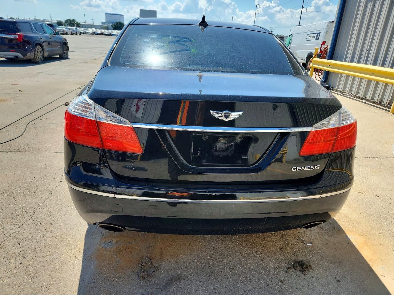 2009 Hyundai Genesis 3.8L - Фото 6
