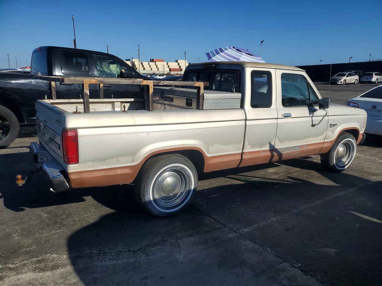 1986 Ford Ranger Super Cab - Image 3