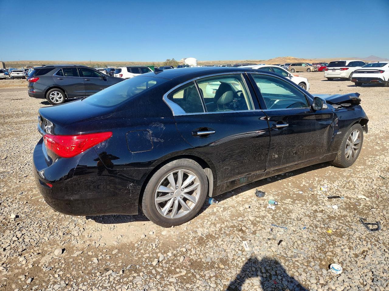 2016 Infiniti Q50 2.0T Premium - Image 3