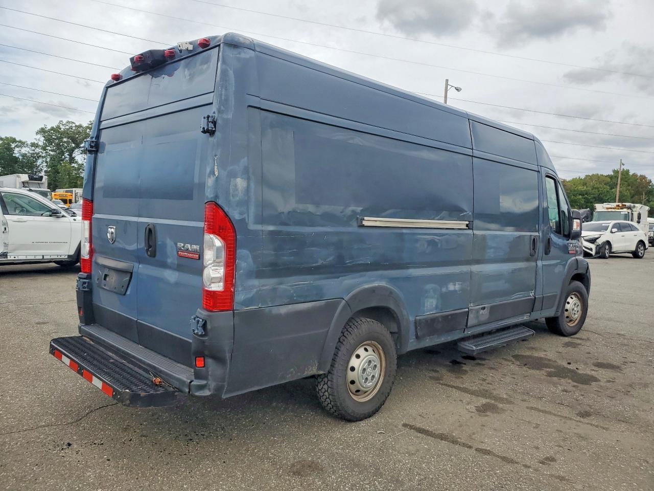 2020 Ram Promaster - Delivery Van - Фото 3