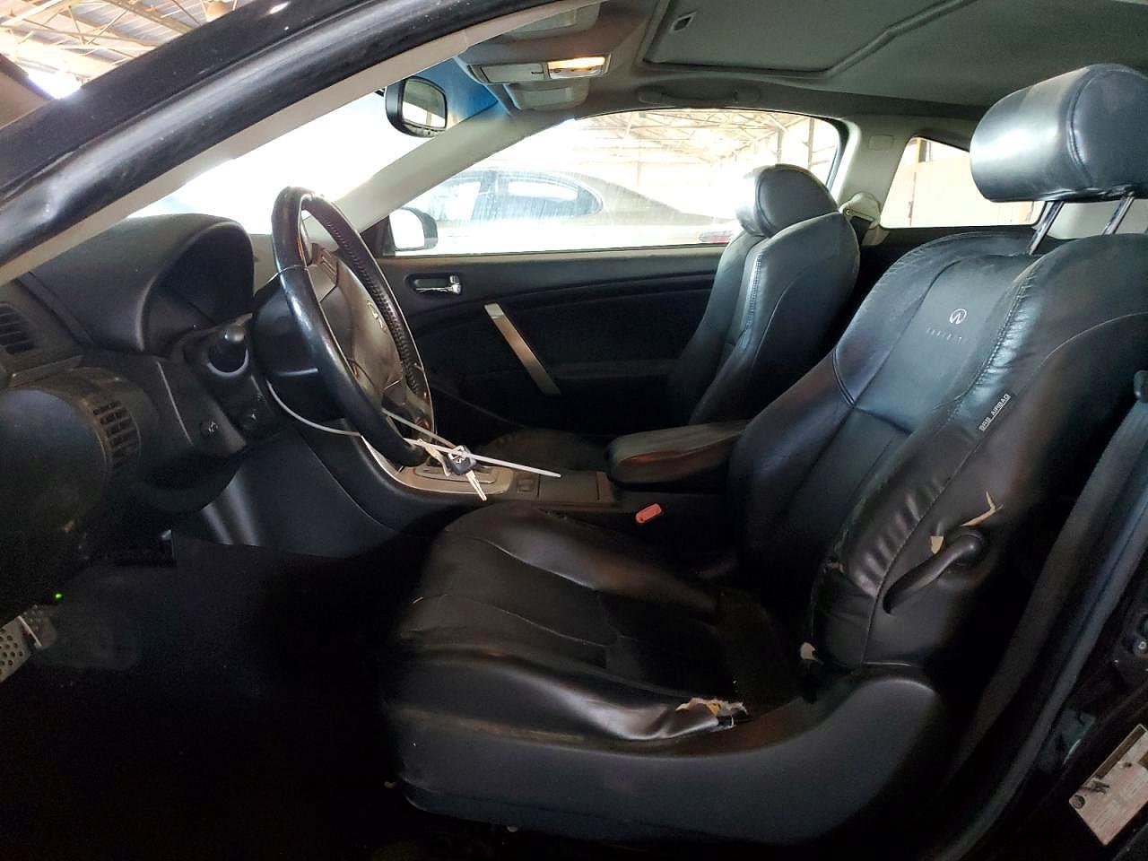 2005 Infiniti G35 Base - Image 7