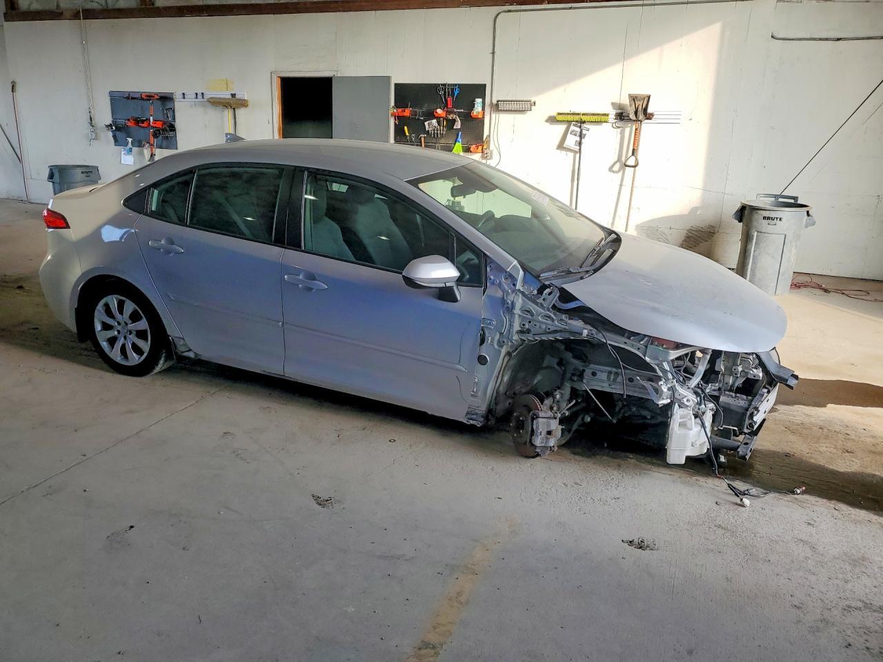 2020 Toyota Corolla Le - Фото 4