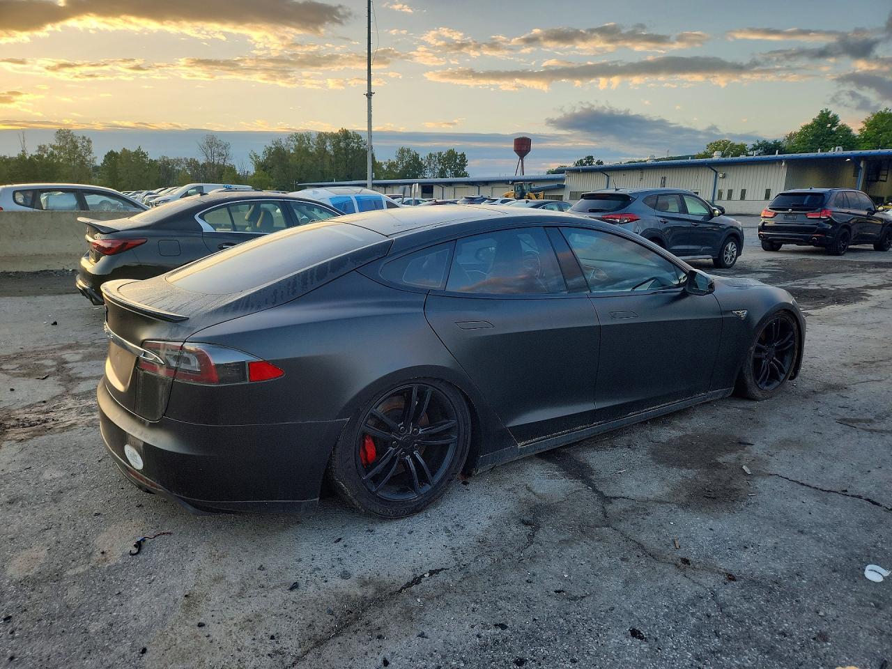 2013 Tesla Model S - Фото 3