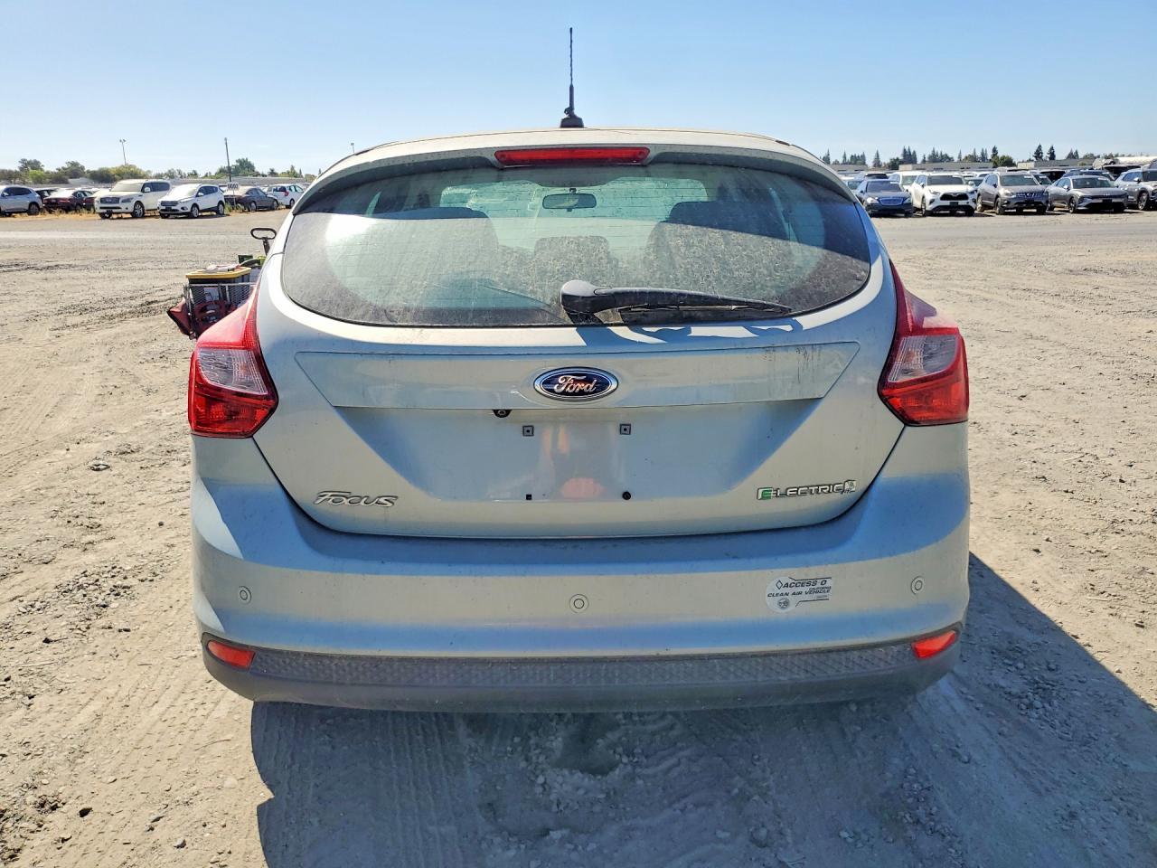 2013 Ford Focus Bev - Фото 6
