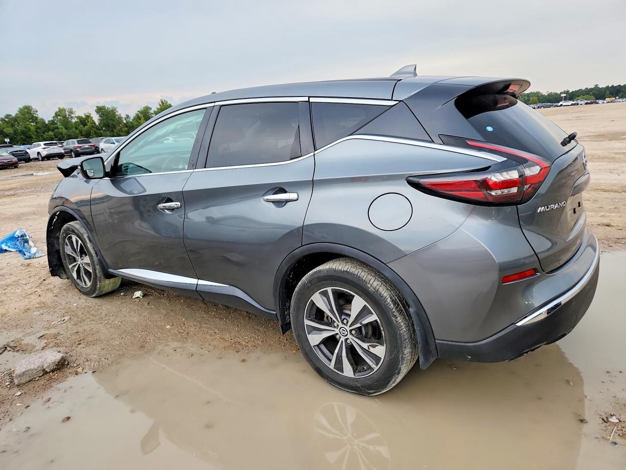 2019 Nissan Murano S - Image 2