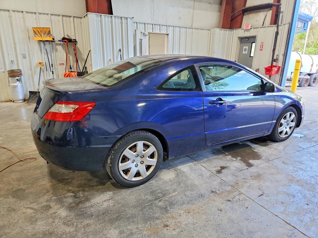 2011 Honda Civic Lx - Image 3
