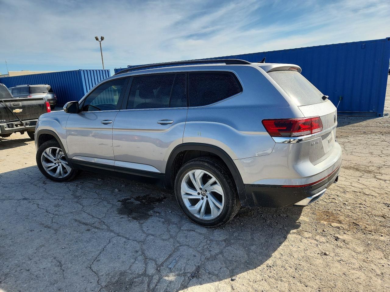 2022 Volkswagen Atlas Se - Фото 2