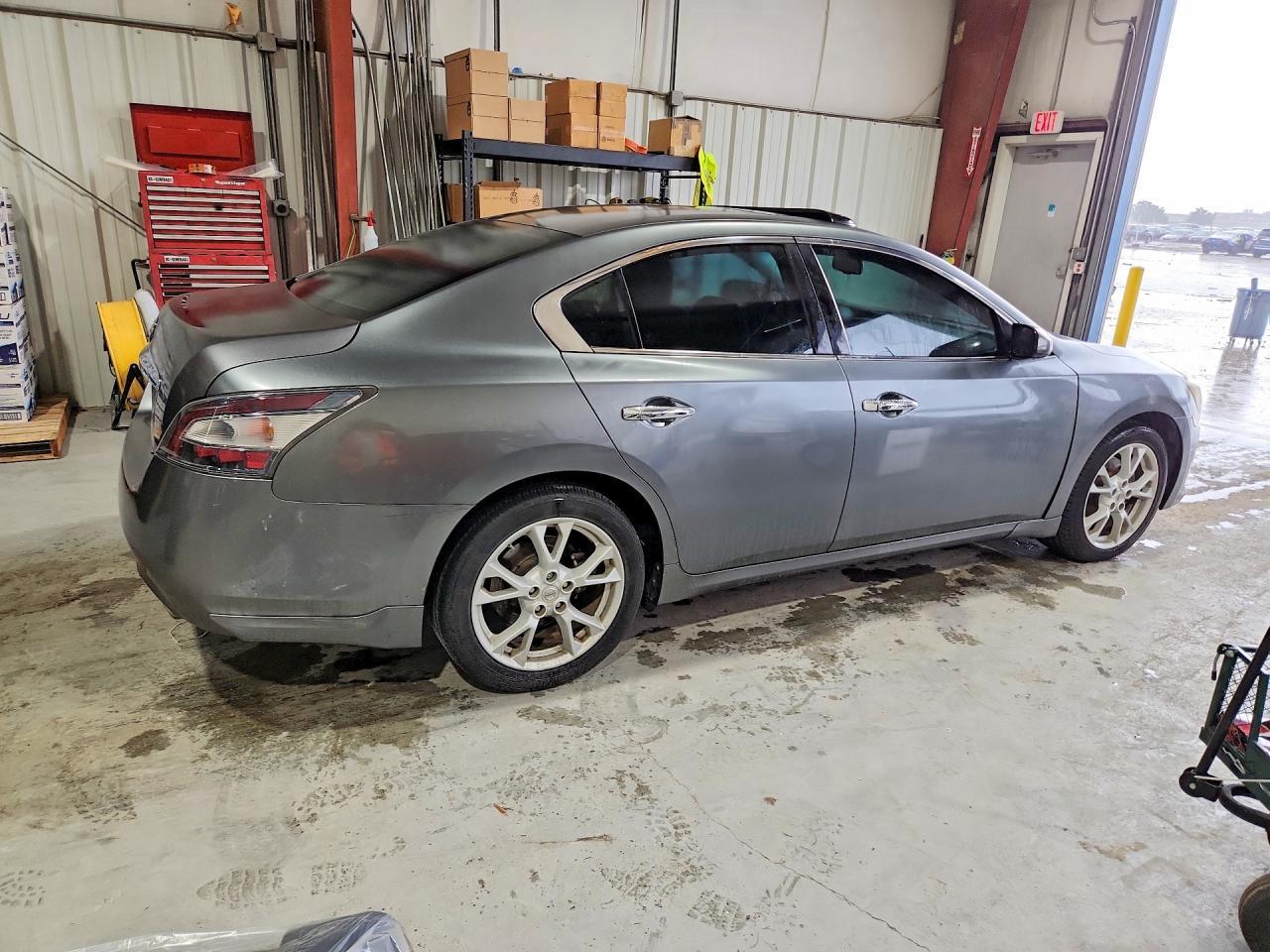 2014 Nissan Maxima 3.5 S - Image 3