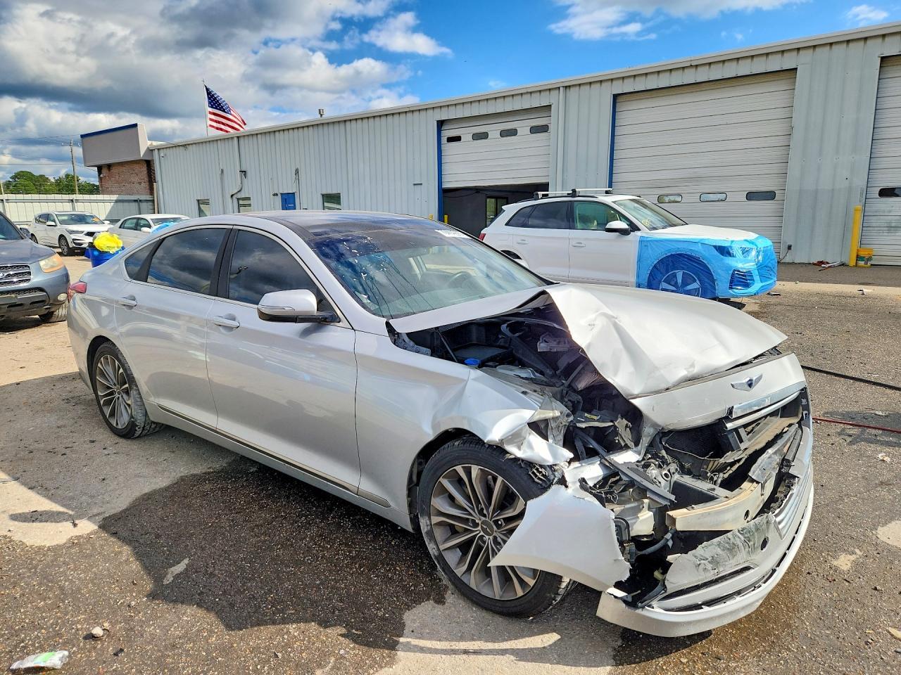 2015 Hyundai Genesis 3.8L - Image 4
