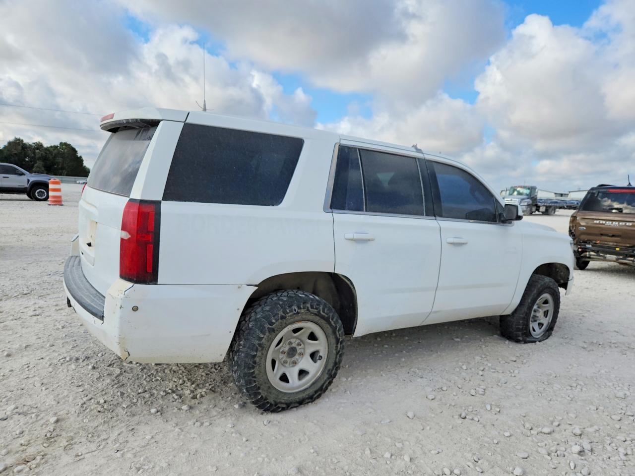 2019 Chevrolet Tahoe Special - Фото 3
