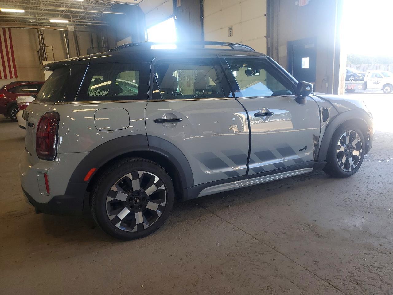 2023 Mini Cooper S Countryman All4 - Image 3