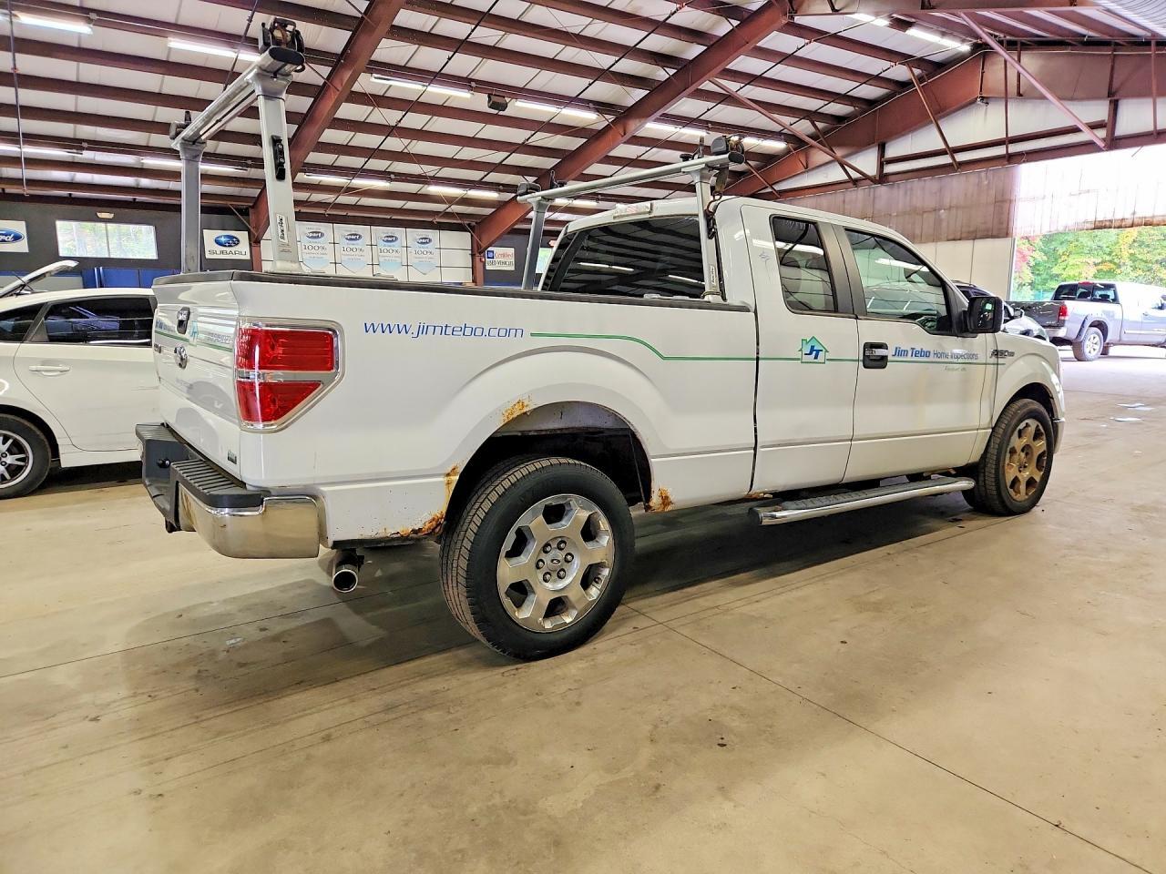 2010 Ford F150 Super Cab - Фото 3