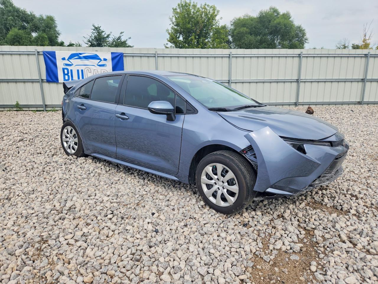 2025 Toyota Coroilla - Image 4